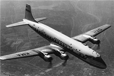 SAS DC-6