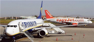 Ryanair easyJet